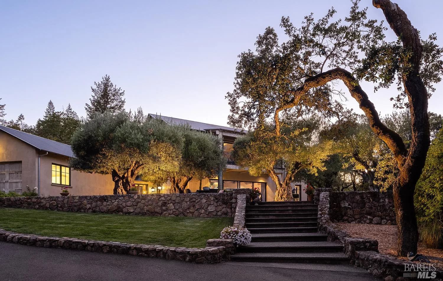Luxury estate in American Canyon, Napa Valley
