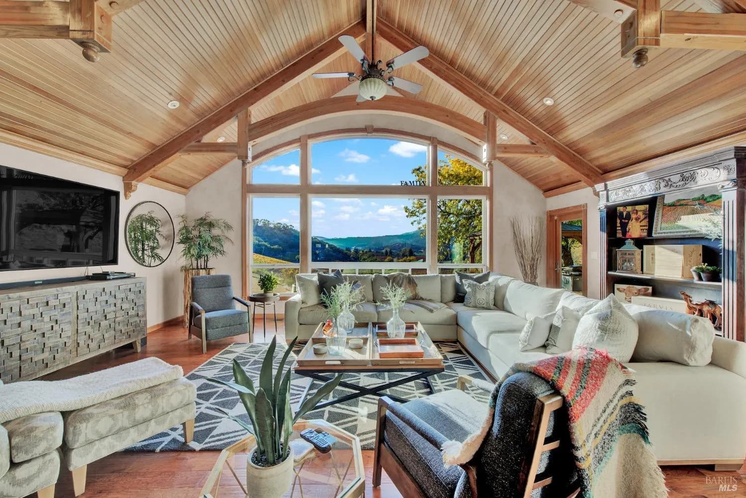 5066 Clayton Road - 20bd/15ba, 4,768 sqft - in Fairfield, CA