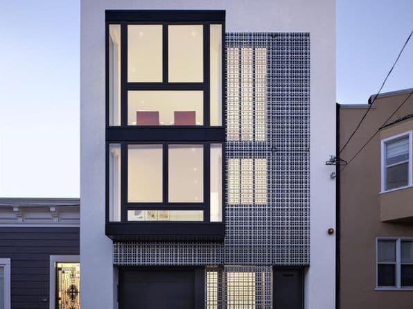 160 Bernard St