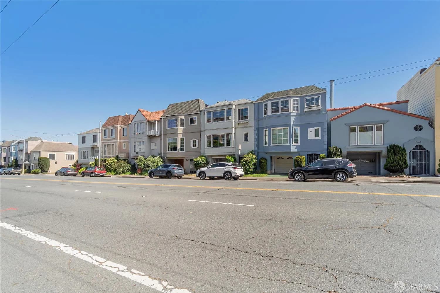 2427 Turk Blvd - Photo 3