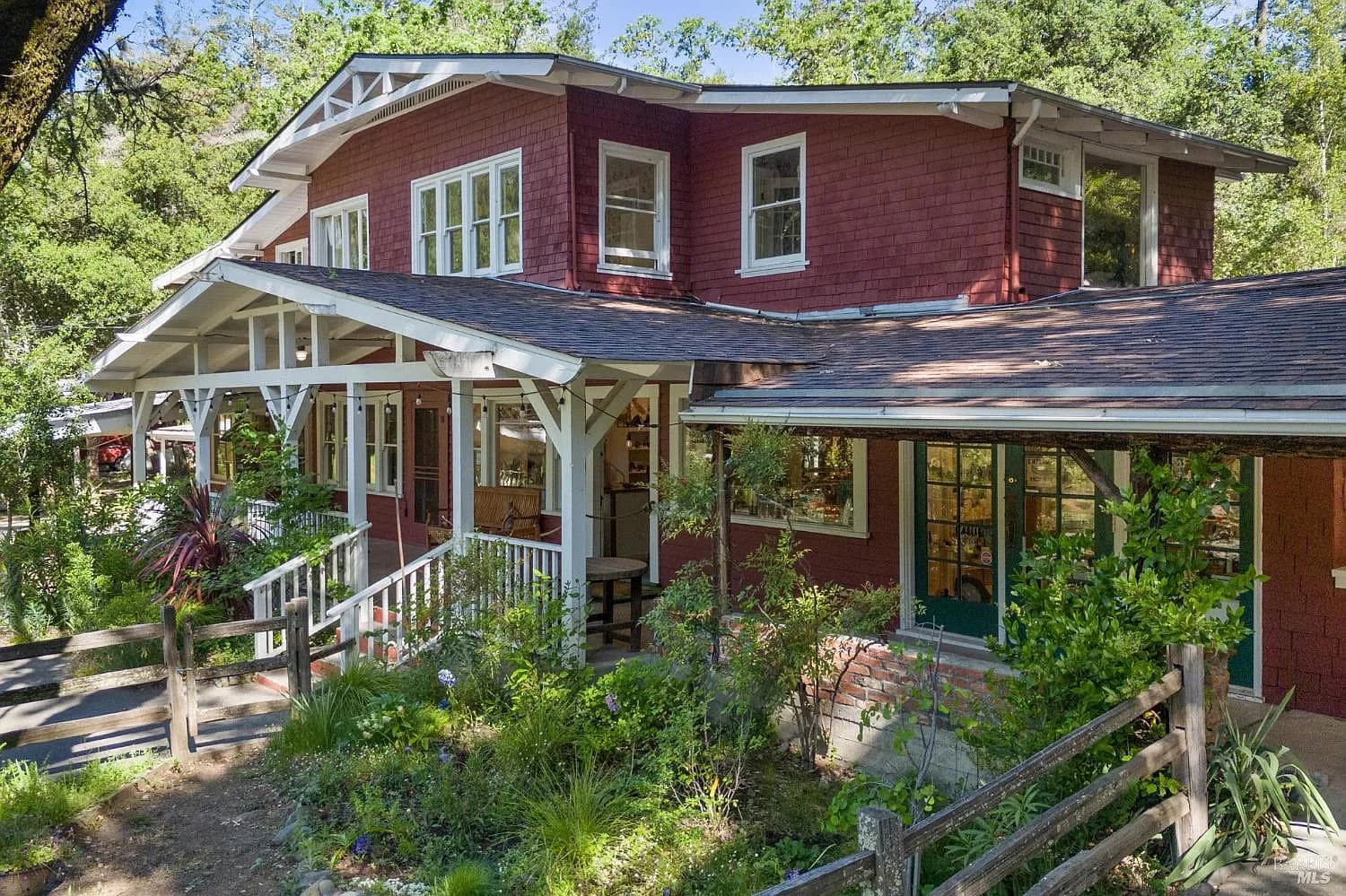 4100 Petrified Forest Road - Photo 1