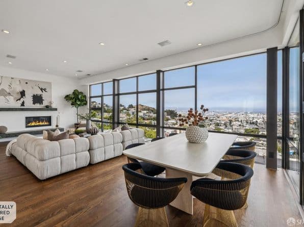 10 Deming St
