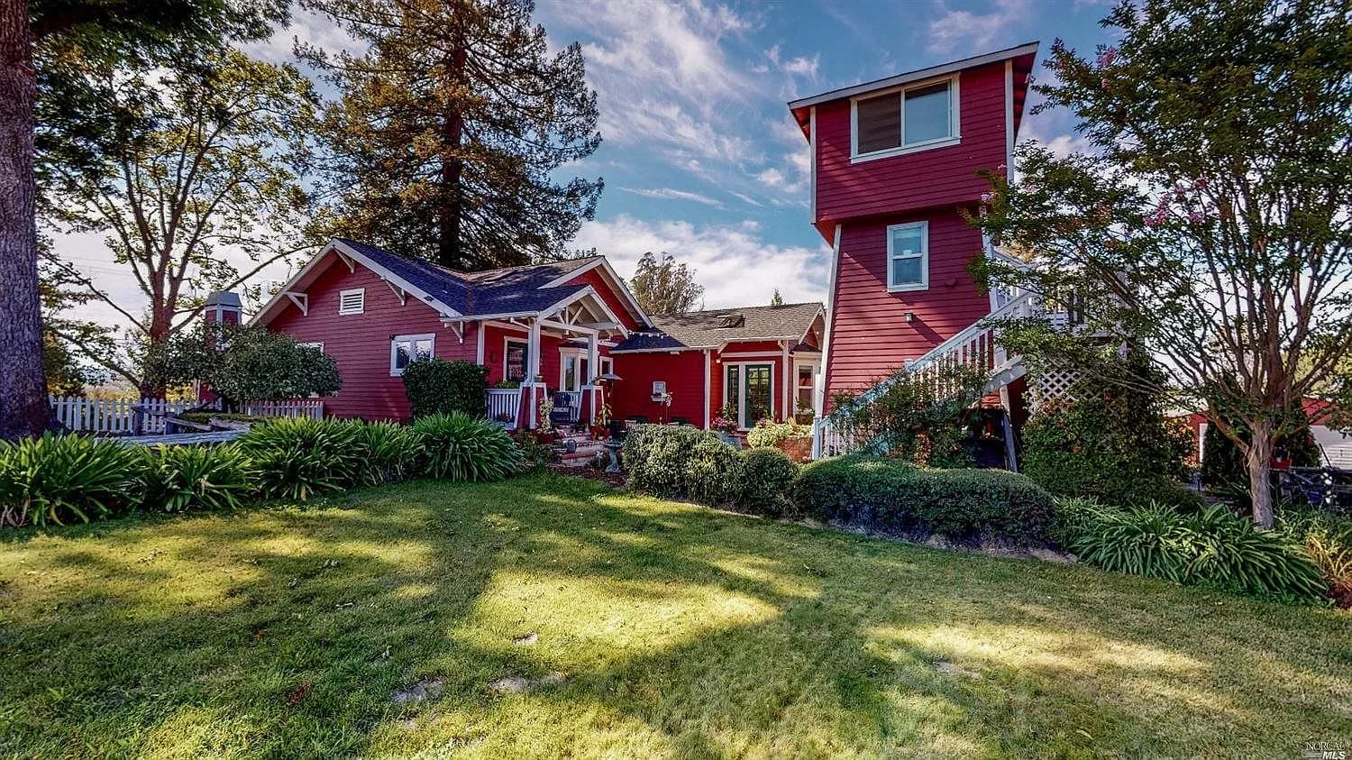 4605 Gravenstein Highway N - Photo 1