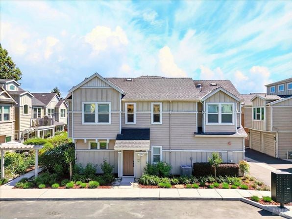 2596 1st St Unit A - Photo 1