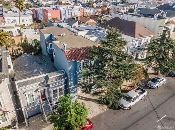 437 Vermont St - Photo 1