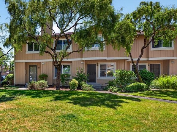 1428 Gold Way - Photo 1