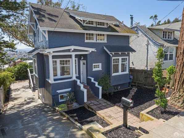 759 Lakeview Ave - Photo 1