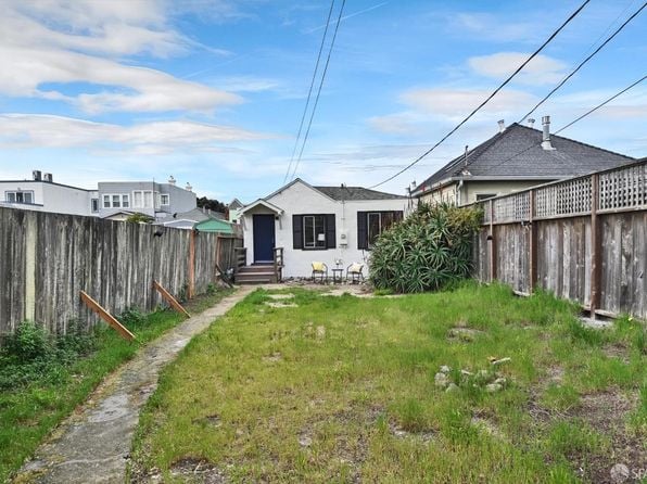 1547 47th Ave - Photo 1