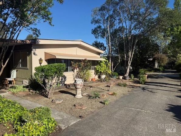 69 Guadajara Street - Photo 1