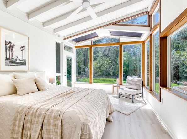 15715 Drake Road - Photo 1