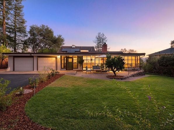 407 Sherman St - Photo 1