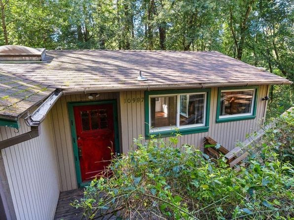 10987 Terrace Drive - Photo 1