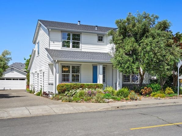 997 Lupine Court - Photo 1