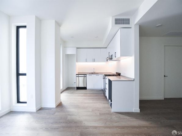 395 6th St #214 - Photo 1