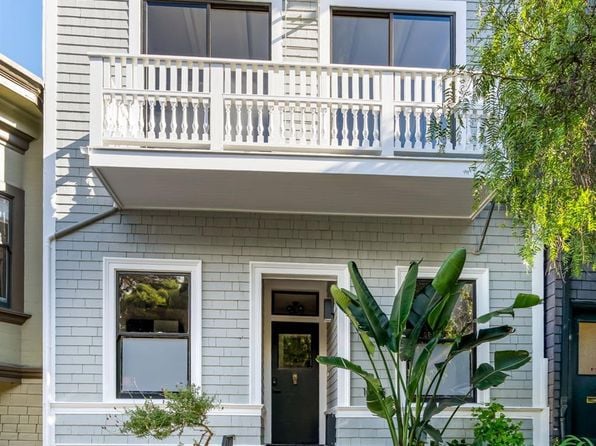 1023 Broadway - Photo 1