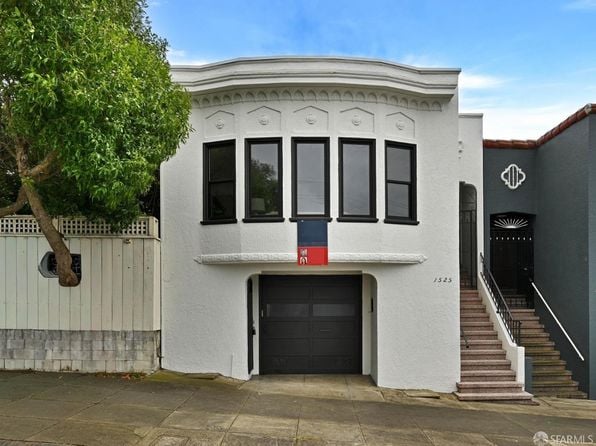 1525 Lawton St - Photo 1