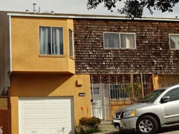 1582 La Salle Ave - Photo 1