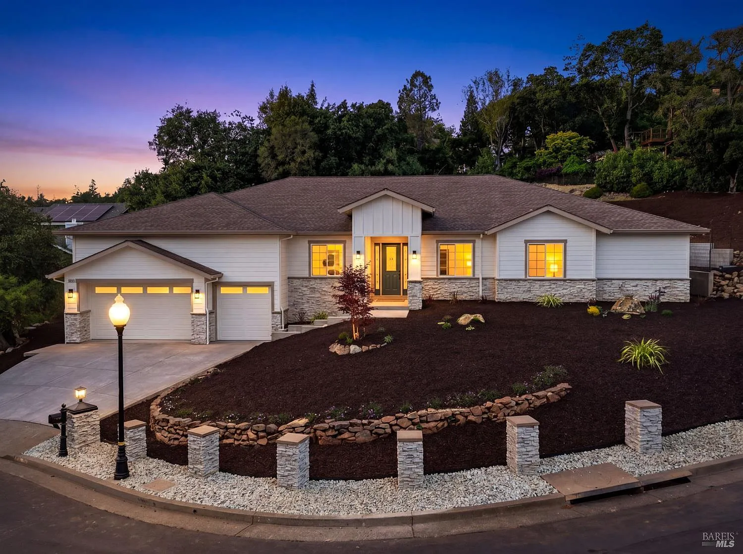 3817 Moss Hollow Court - Photo 1