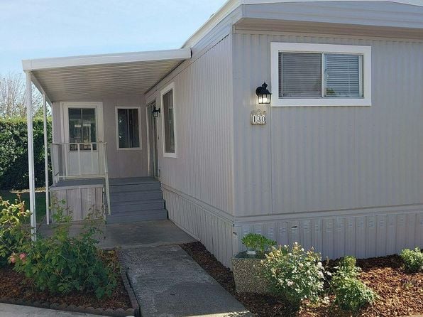 130 Candlewood Drive - Photo 1