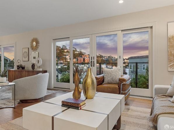 34 Dorantes Ave - Photo 1