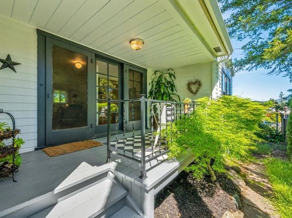 301 Powell Avenue #A - Photo 1