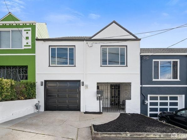 482 Orizaba Ave - Photo 1