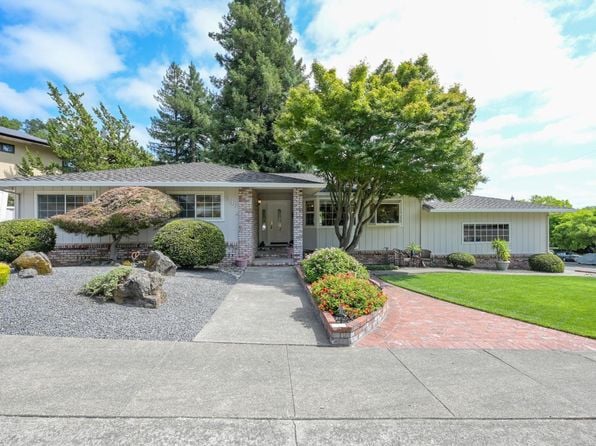 2040 Parrish Drive - Photo 1