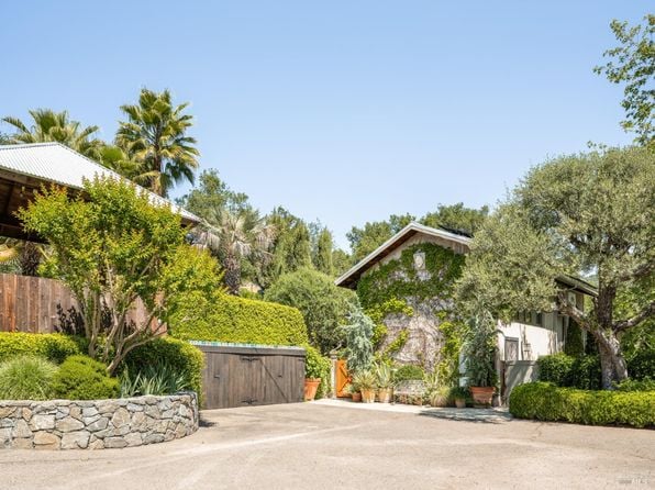 1015 Geysers Road - Photo 1