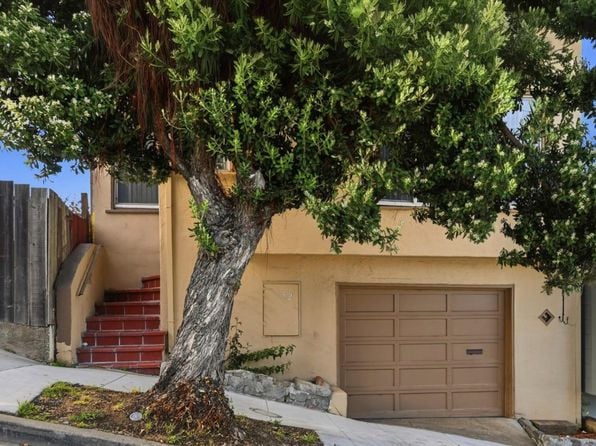 152 Ordway St - Photo 1