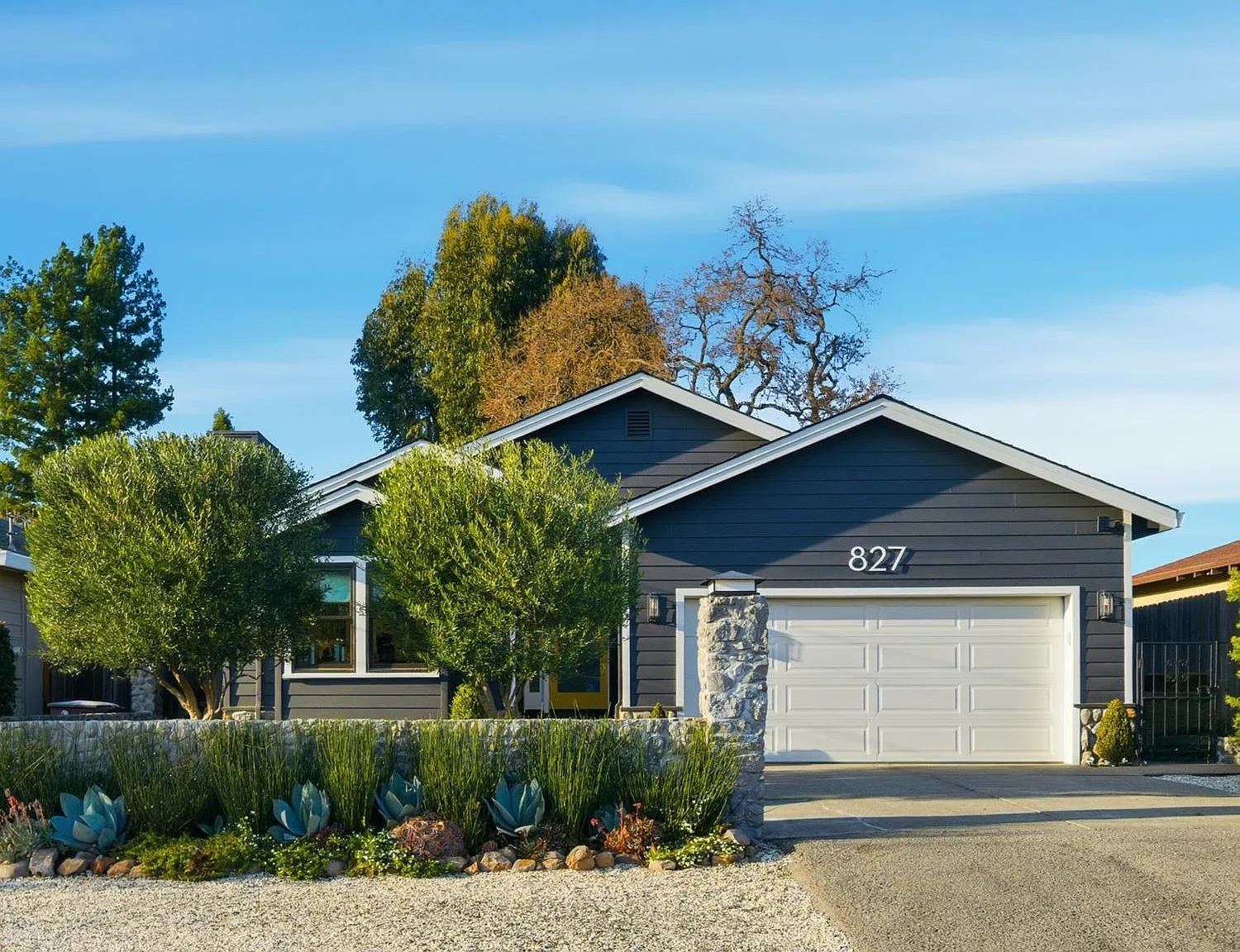 827 Verano Ave - Photo 1