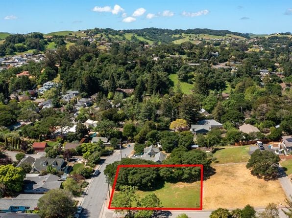 156 Grant Court - Photo 1