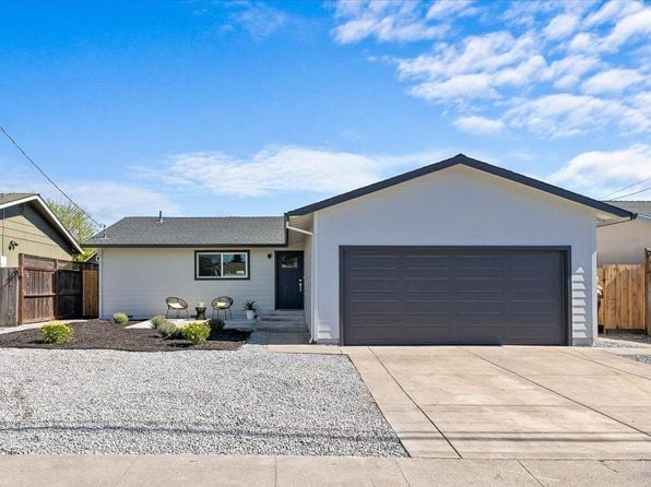 1622 Weaverly Drive - Photo 1