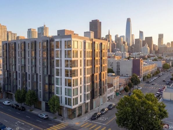 988 Harrison St #Sb9 - Photo 1