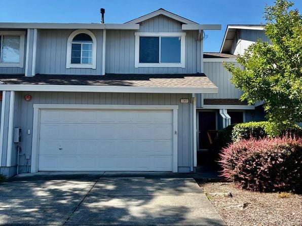 1549 Monarch Place - Photo 1
