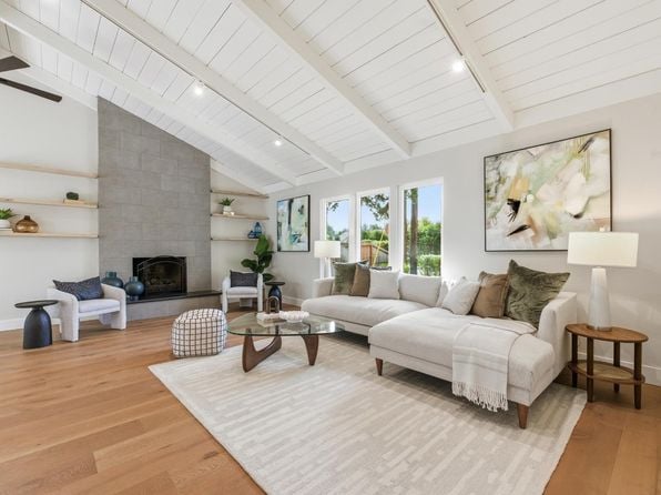 1830 Spring Mountain Road - Photo 1