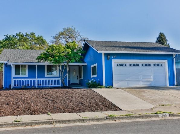 365 Alden Court - Photo 1