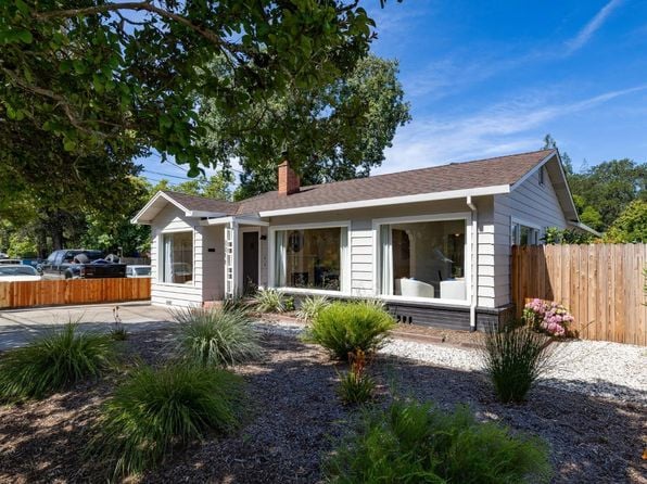 2211 Humboldt Street - Photo 1