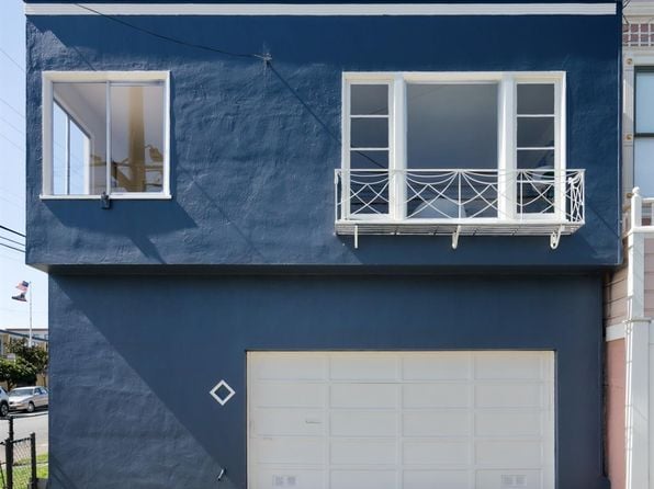 400 Hearst Ave - Photo 1