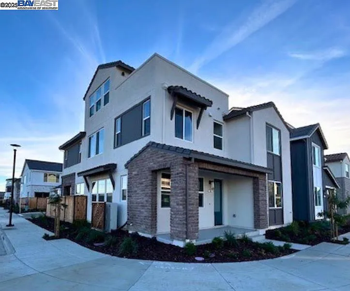 334 Sagebrush Dr - Photo 1