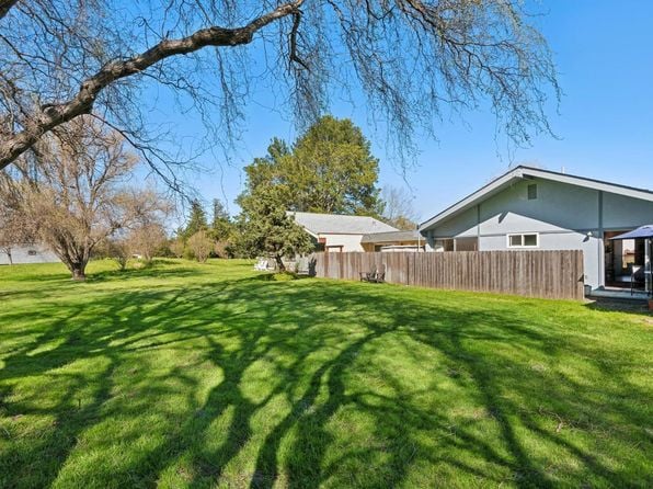 1366 Mission Drive - Photo 1