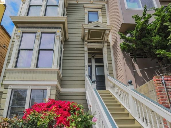 1082 Church St - Photo 1