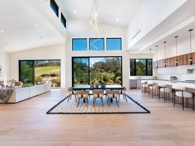 1890 Lawndale Road - Photo 1