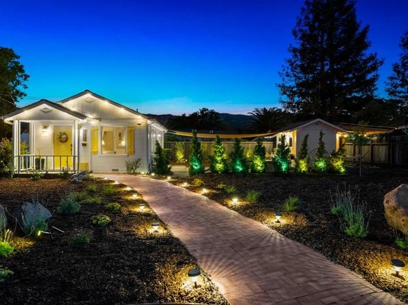 1171 Mountain View Avenue - Photo 1