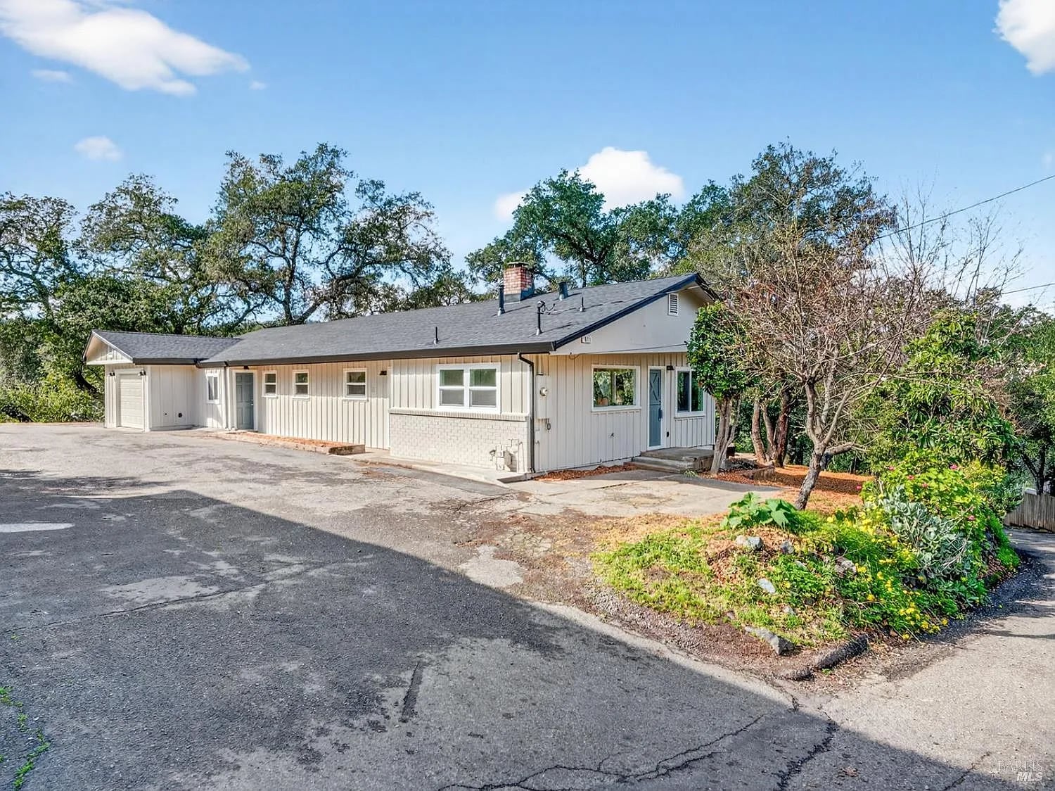 611 Lake Street - Photo 1