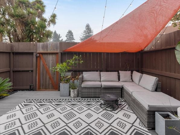 1430 Parkway Drive - Photo 1