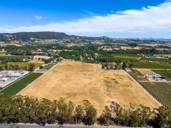 20780 8th Street E - Photo 1