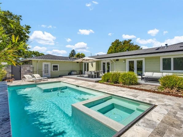 186 S Seymour Street - Photo 1