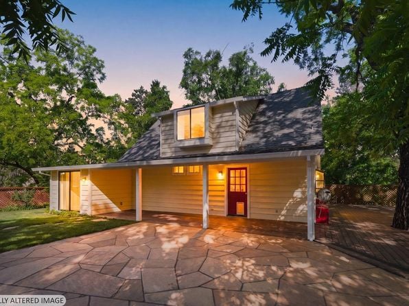 21 Goodwells Avenue - Photo 1