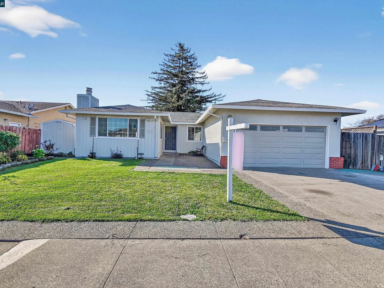 705 Danrose Dr - Photo 1