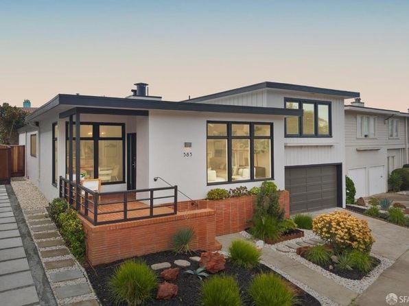 585 Crestlake Dr - Photo 1